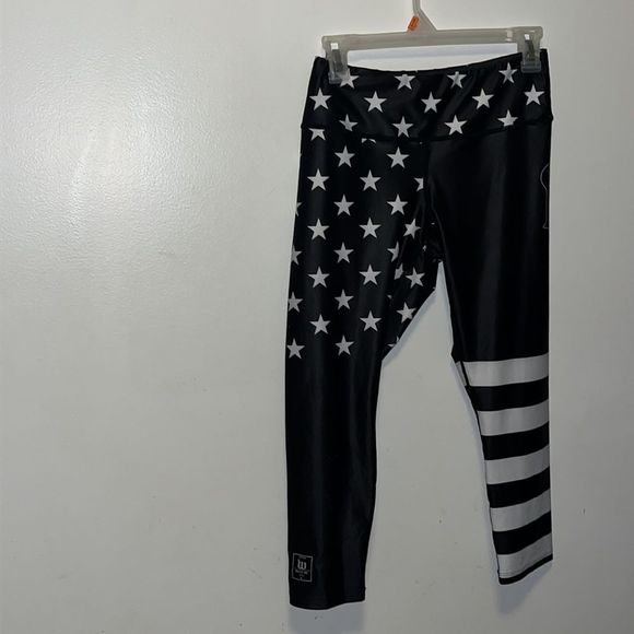 WATTIE INK STARS AND STRIPES LEGGINGS SIZE MEDIUM - Picture 1 of 9